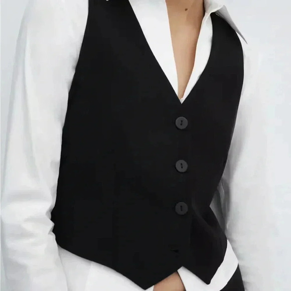 Mango Suit waistcoat with buttons - Picture 2 of 9